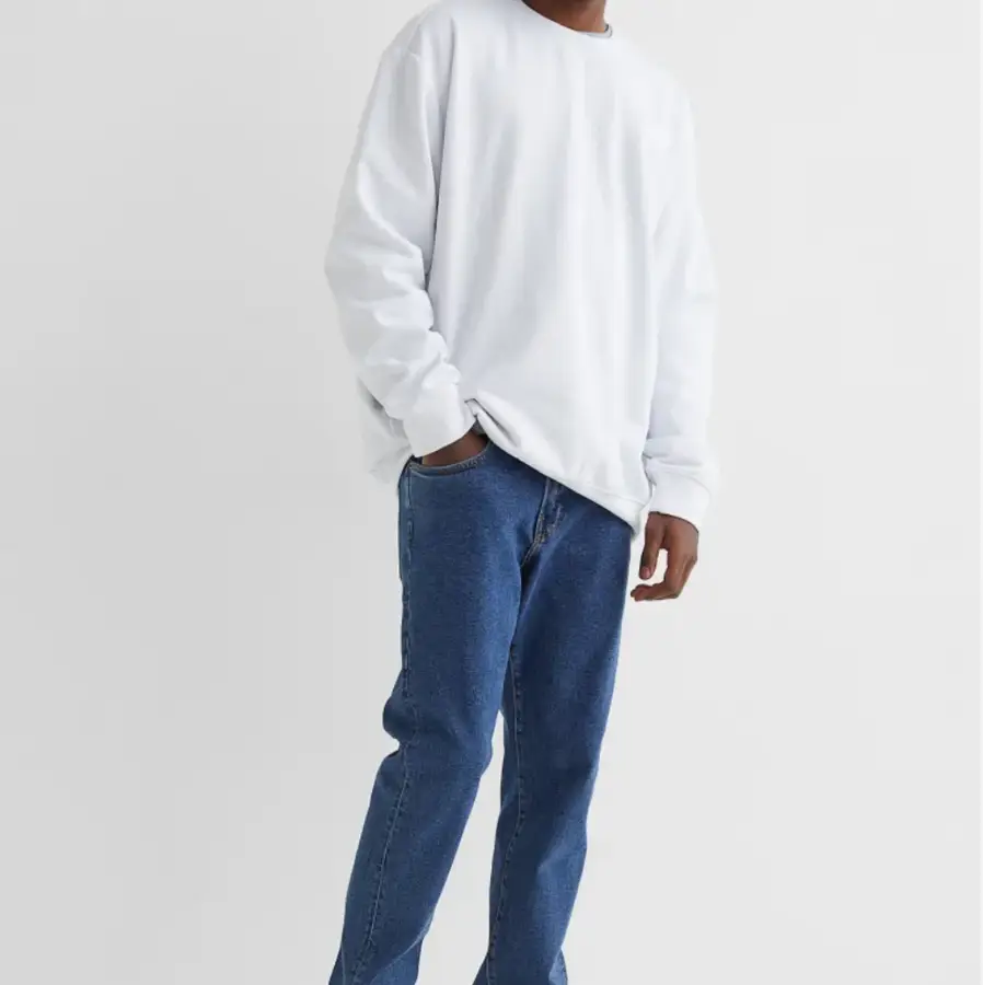 Factory Direct Sale Unisex Winter Sweat Shirt ODM Digital Printing Plain Dyed Made in Excellent Quality — Zefal Industries product photograph 1 of 2