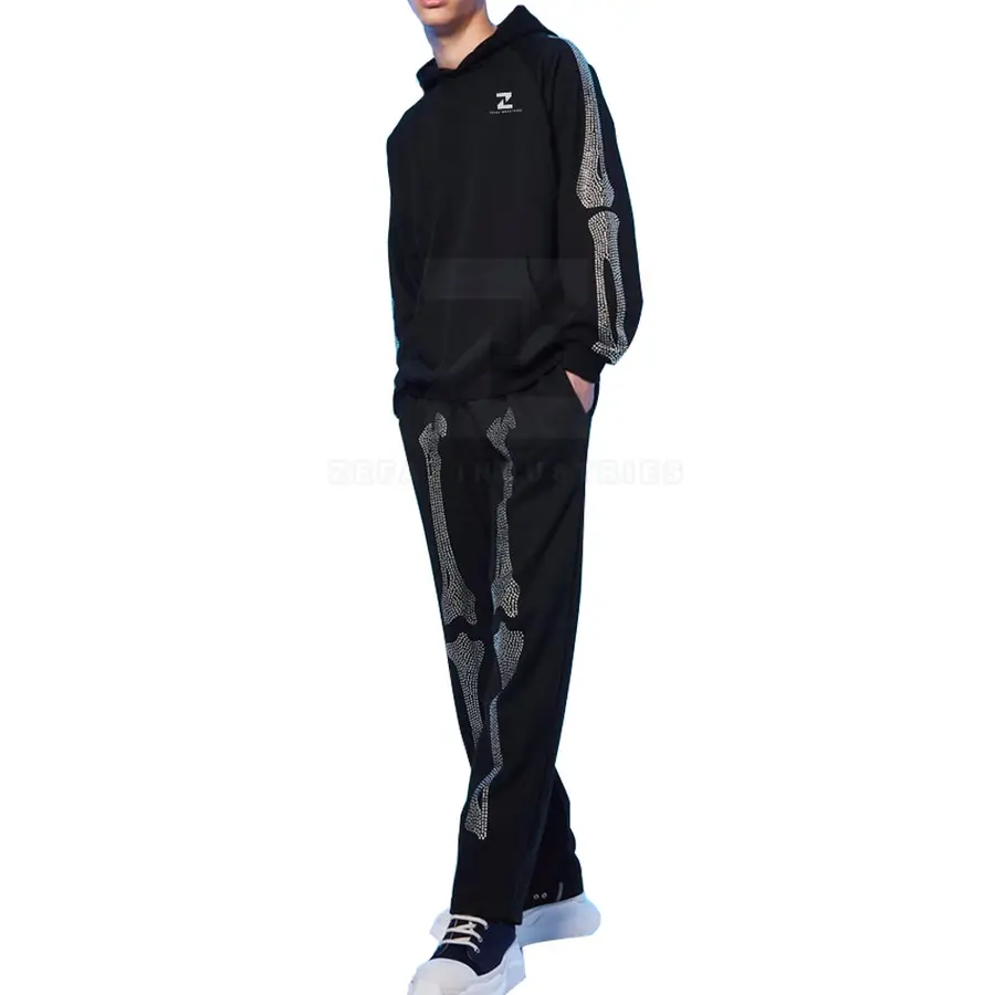 Wholesale Premium Quality Lightweight Winter Hooded Eco-Friendly Men Tracksuits Jogging Apparel — Zefal Industries product photograph 1 of 2