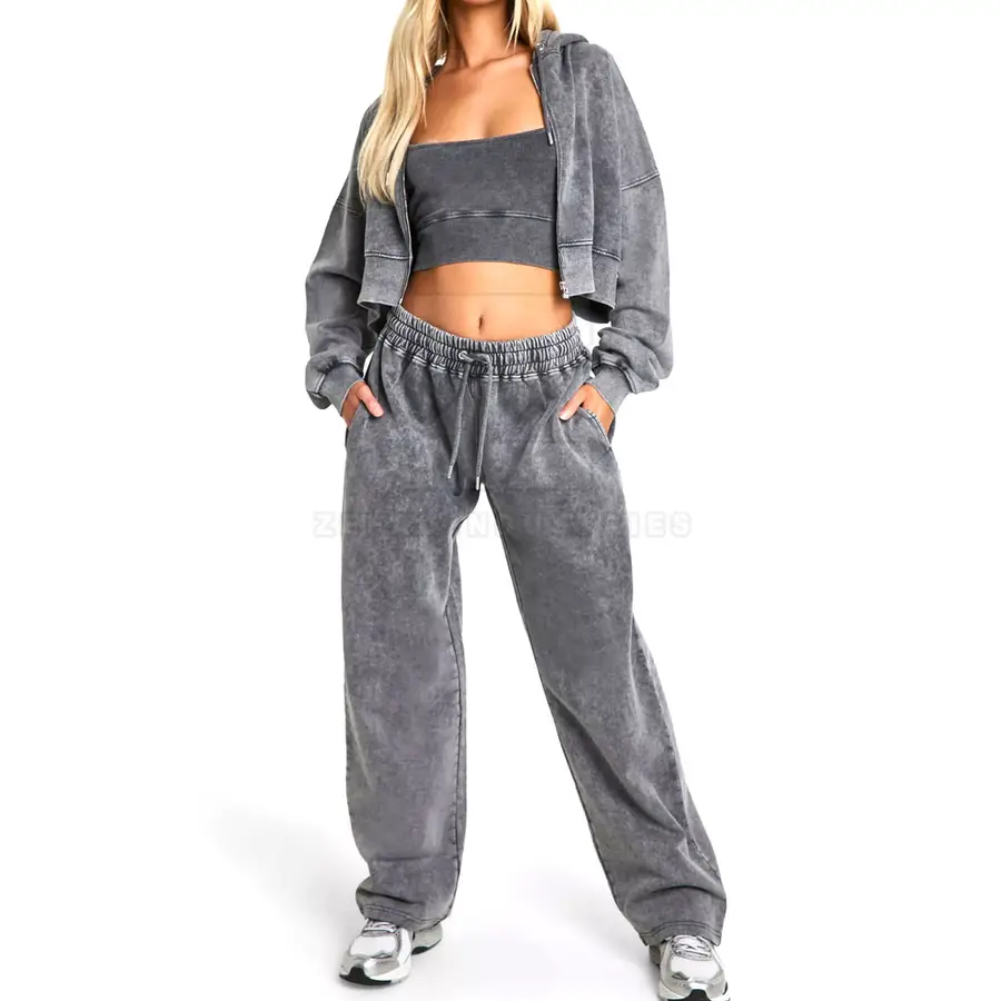 OEM Service Women Winter Breathable Windproof Plus Size Tracksuits Sets Wholesale Customized Logo High Quality — Zefal Industries product photograph 1 of 2